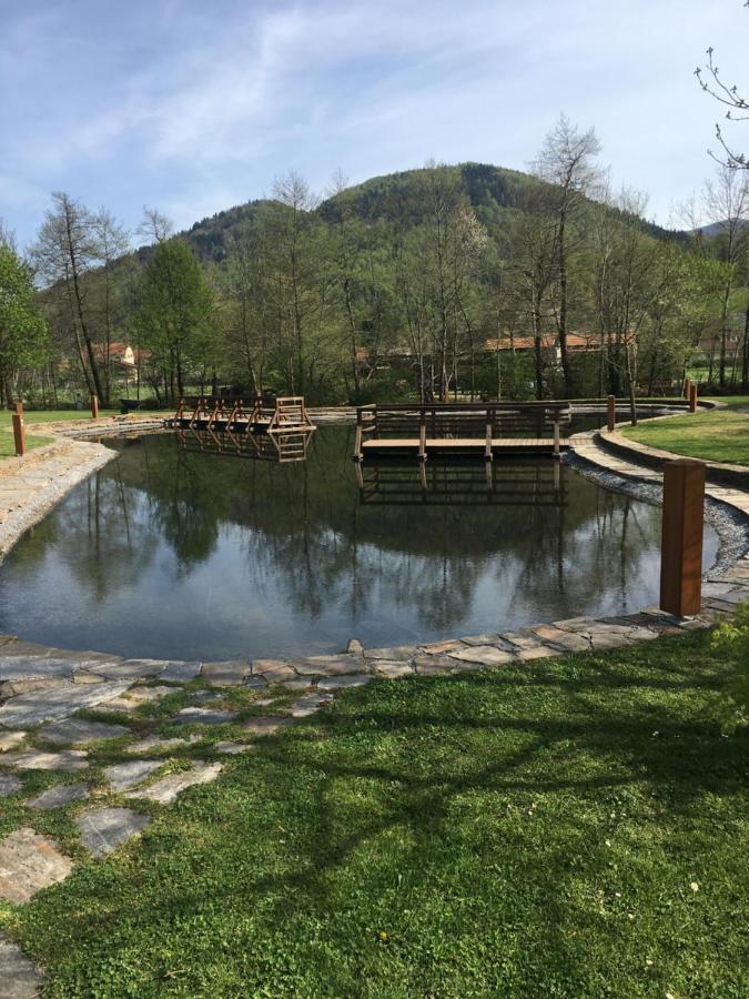 Camp Podgrad Vransko Villa Buitenkant foto