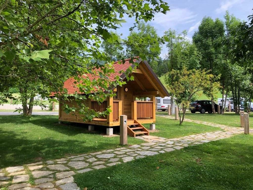 Camp Podgrad Vransko Villa Buitenkant foto