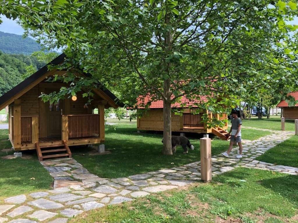 Camp Podgrad Vransko Villa Buitenkant foto