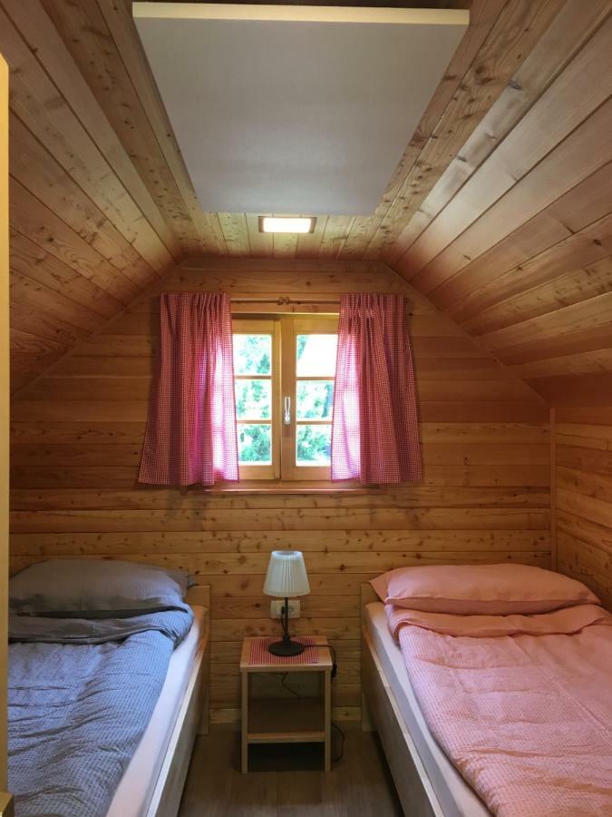 Camp Podgrad Vransko Villa Buitenkant foto